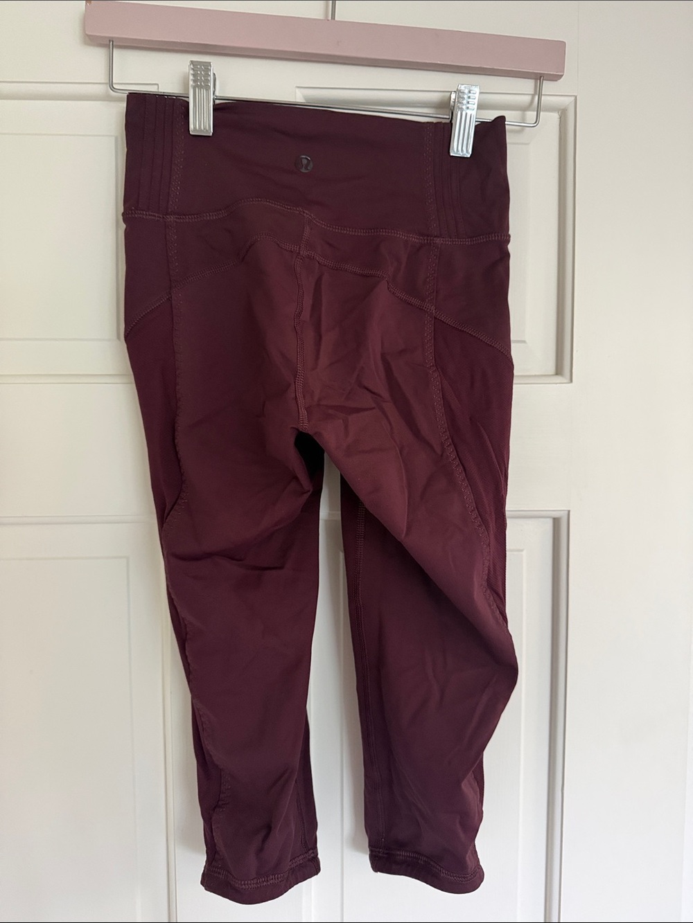 Lululemon High-Waist Wine Athletic Capri Leggings - Picture 5 of 6